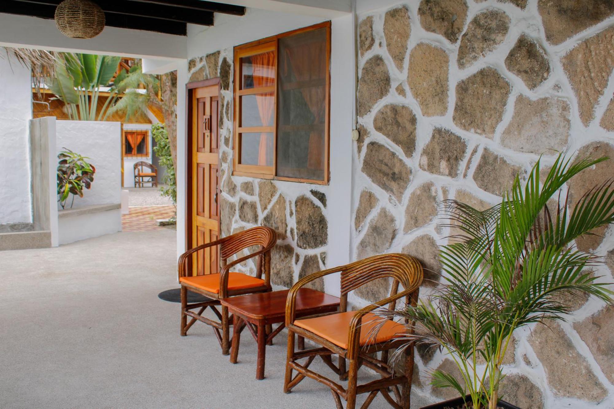 Hotel Hanga Roa Montanita