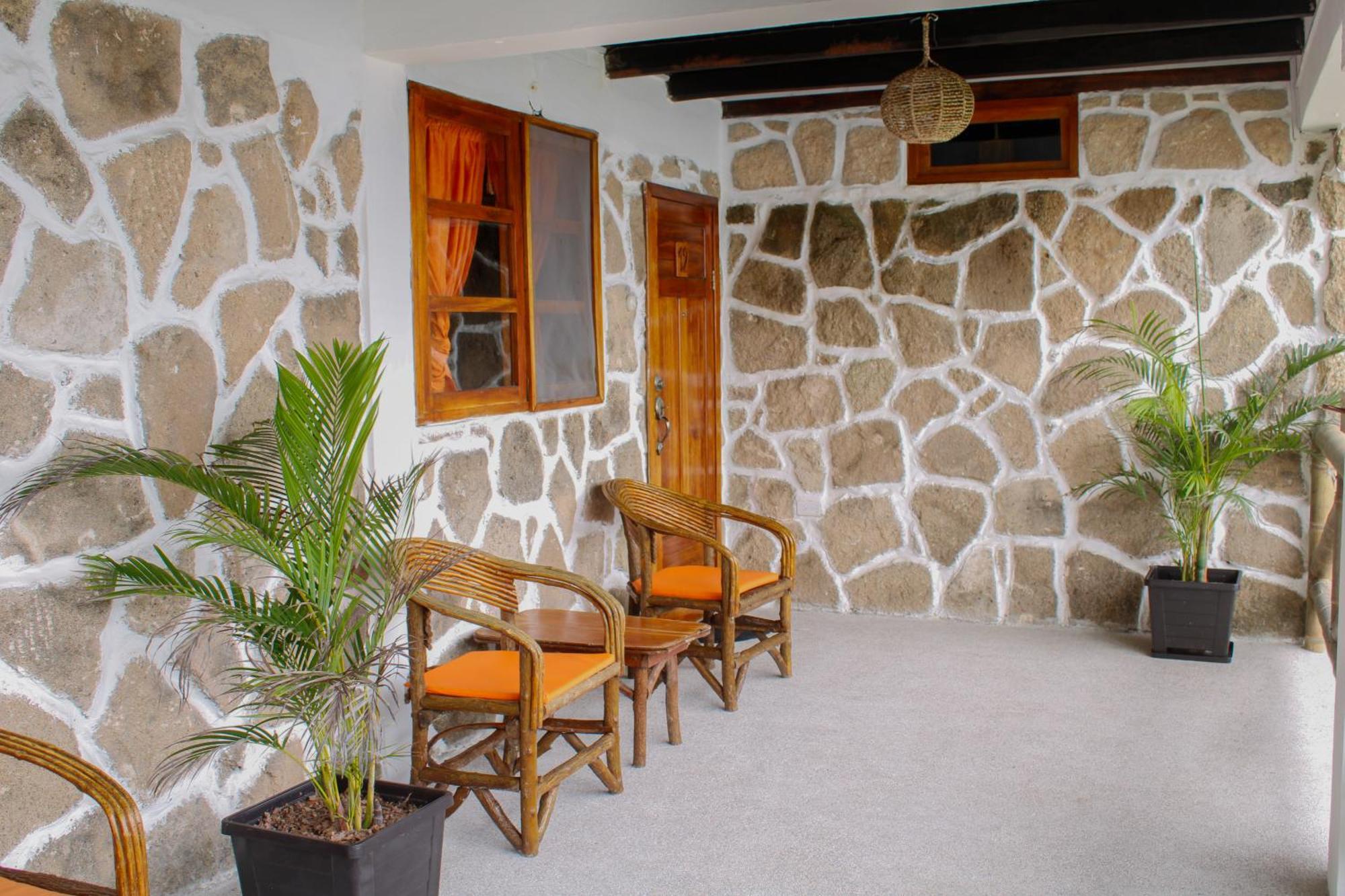 Hotel Hanga Roa 4*